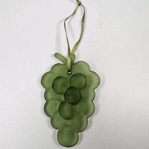 Vintage Frosted Glass Grapes Ornament Green Sun Catcher Decor Christmas